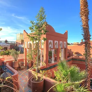 ***** Riad Kaiss By Anika Marokko