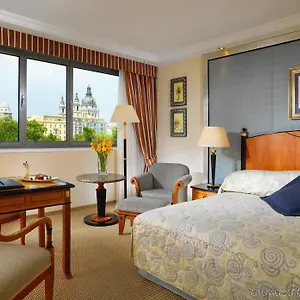Kempinski Corvinus Ξενοδοχείο