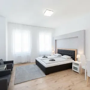 Astoria Flats 1 Appartement
