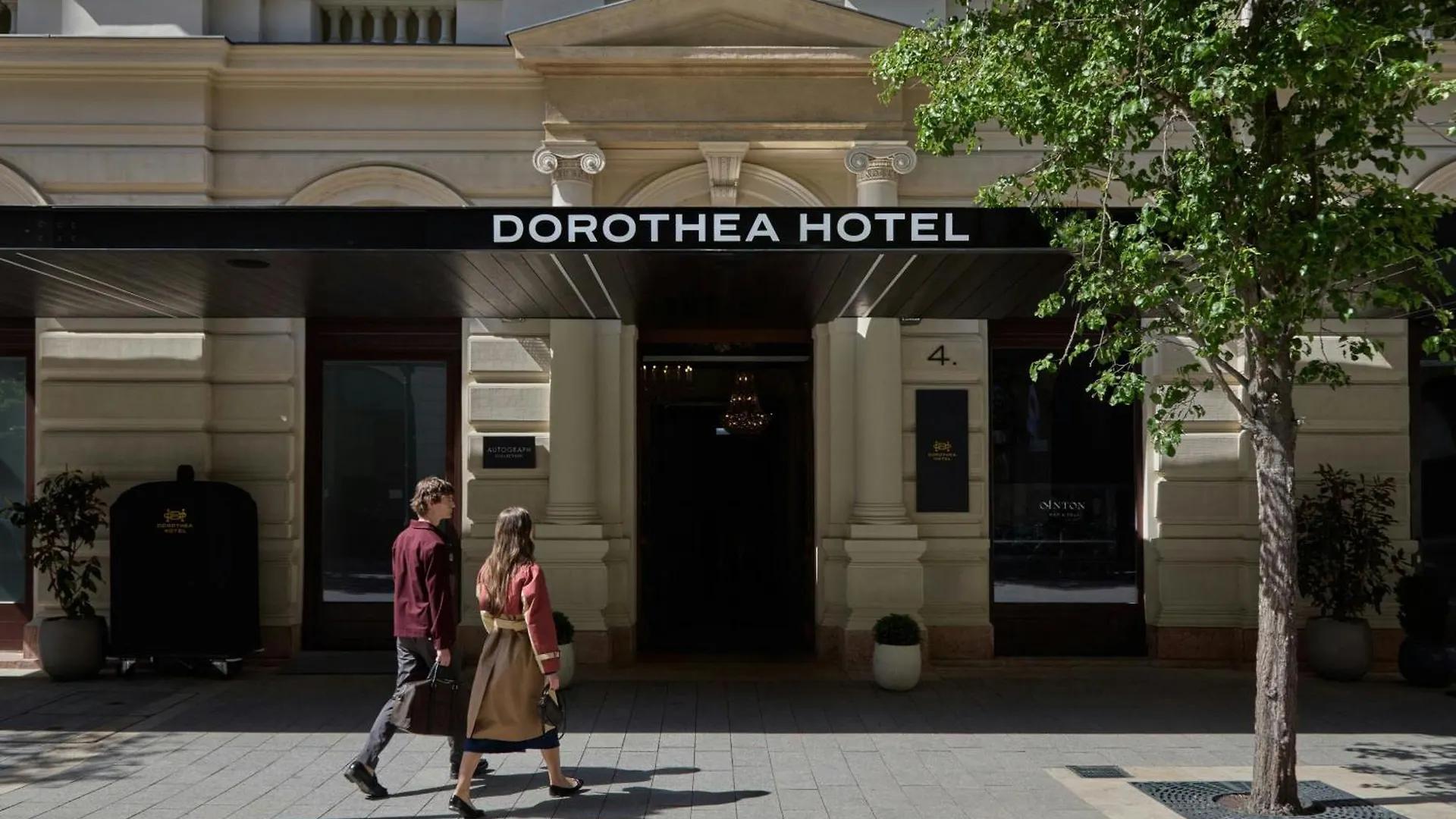 Dorothea Hotel, Budapest, Autograph Collection Ungern